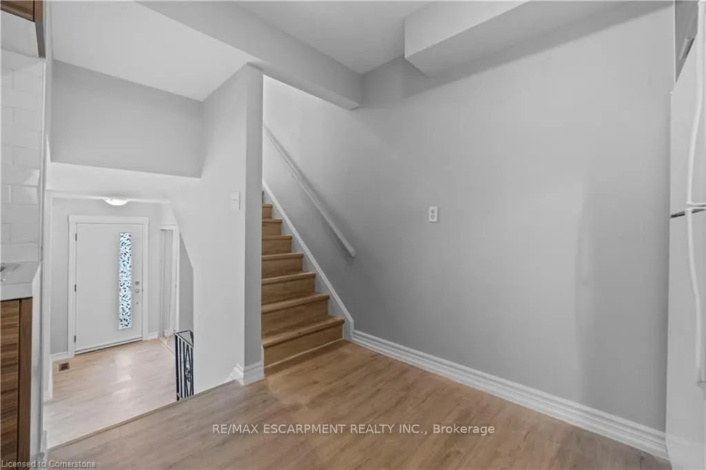 280 Montmorency Dr, #521