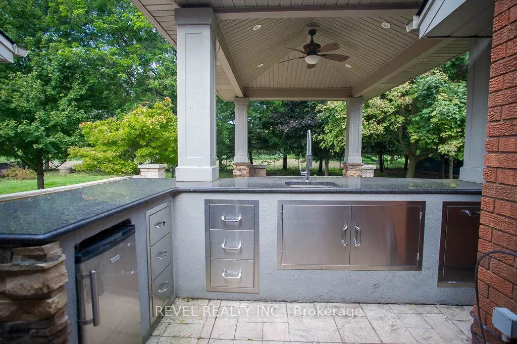 240 Johnson Rd