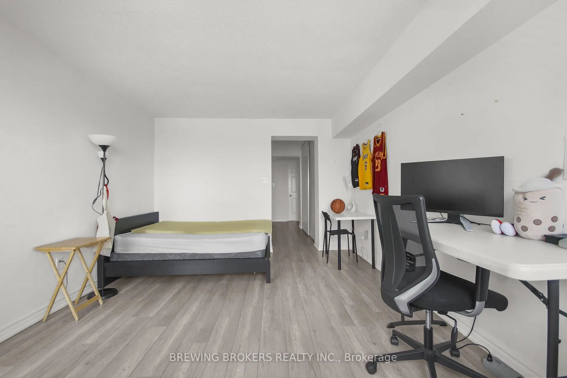 695 Richmond Street, #1501