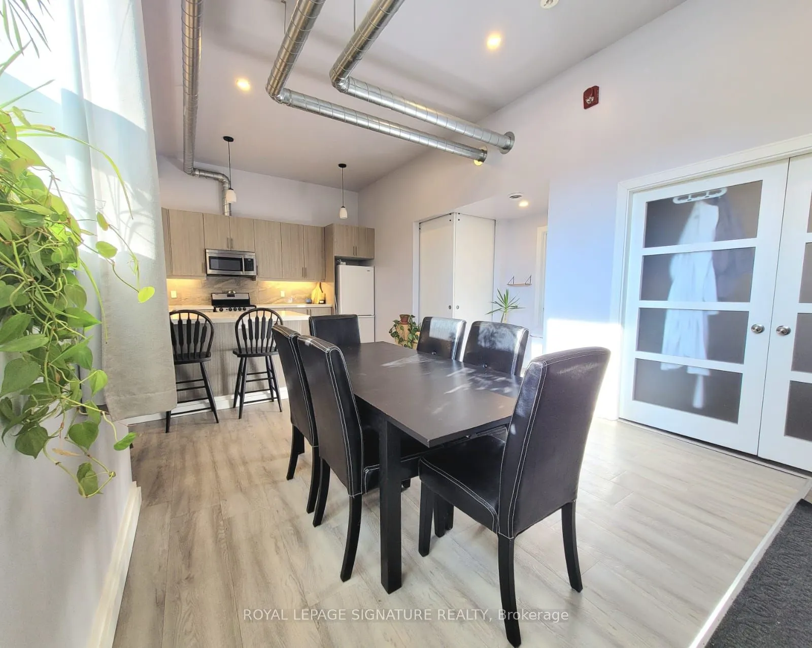 904 Paisley Rd, #105