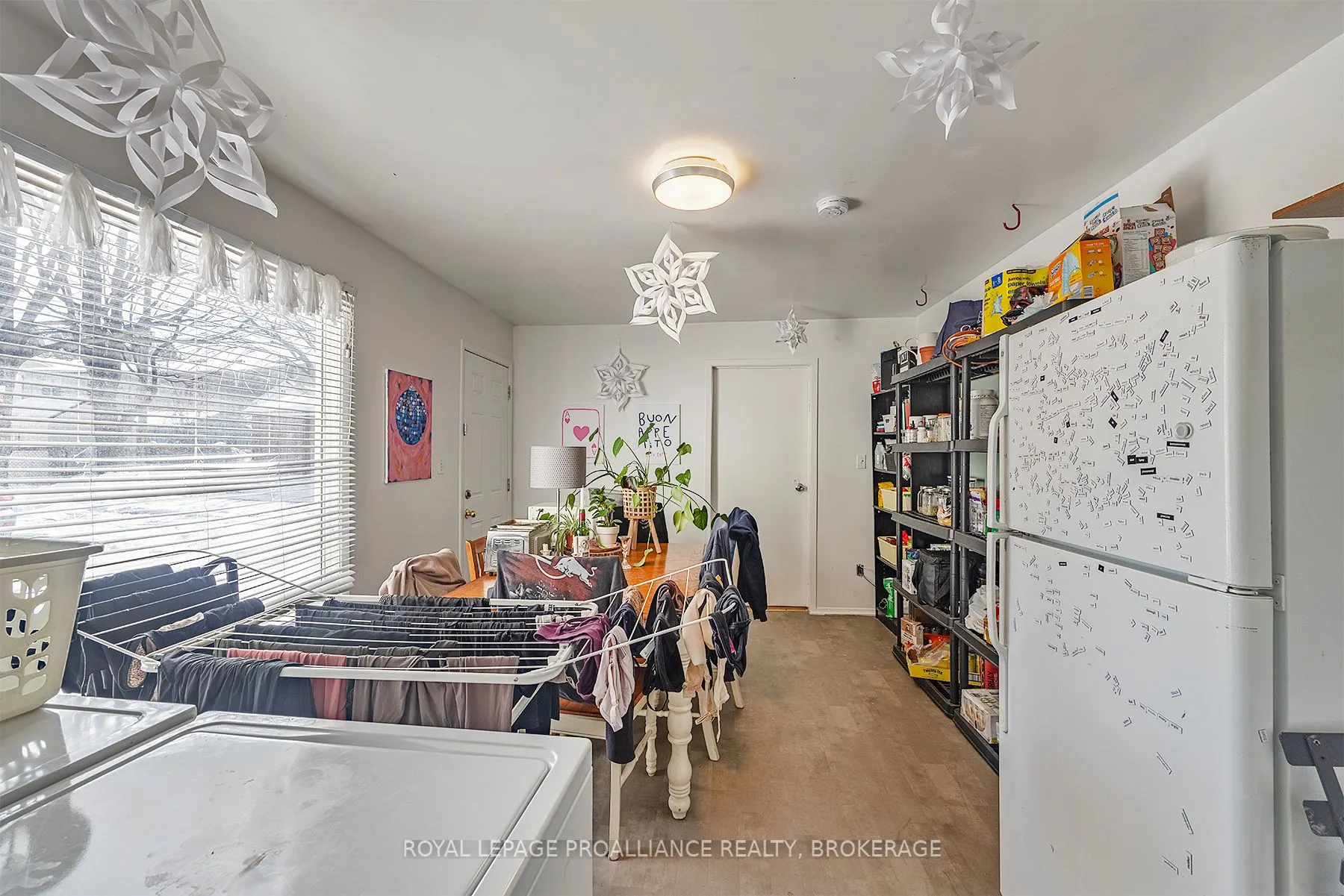 252 William St