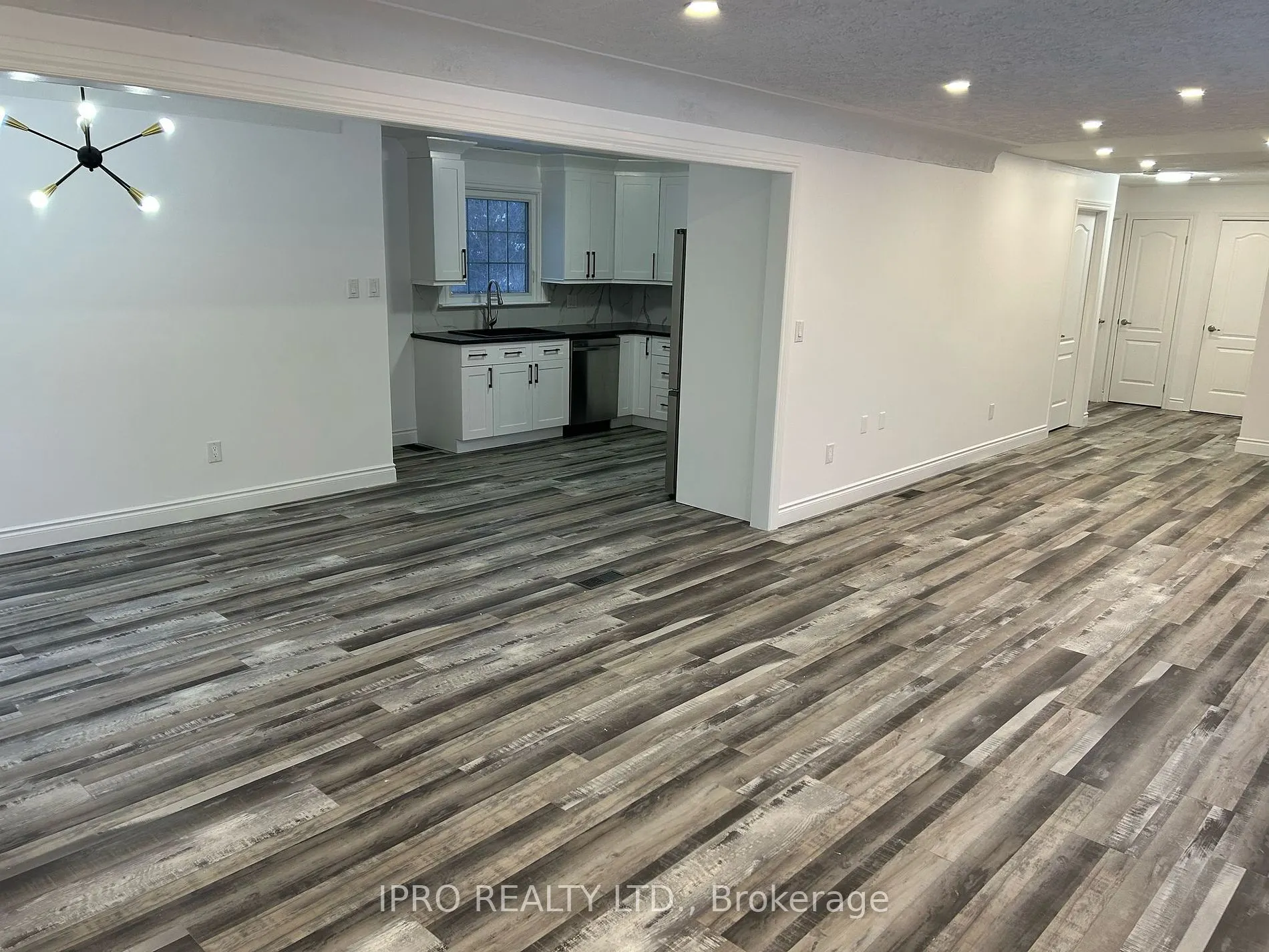 133 Corman Ave
