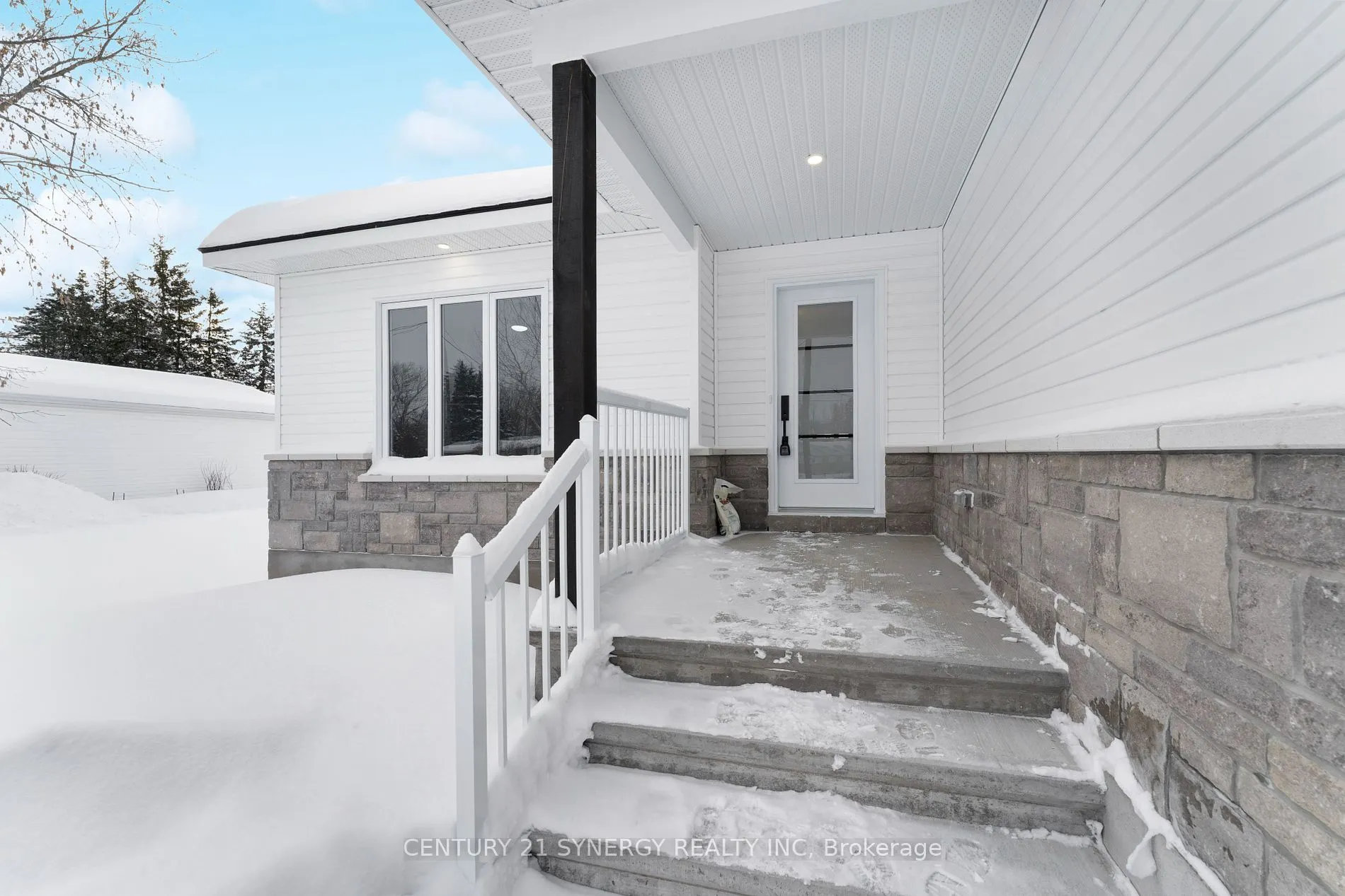 16998 Chevrier Street