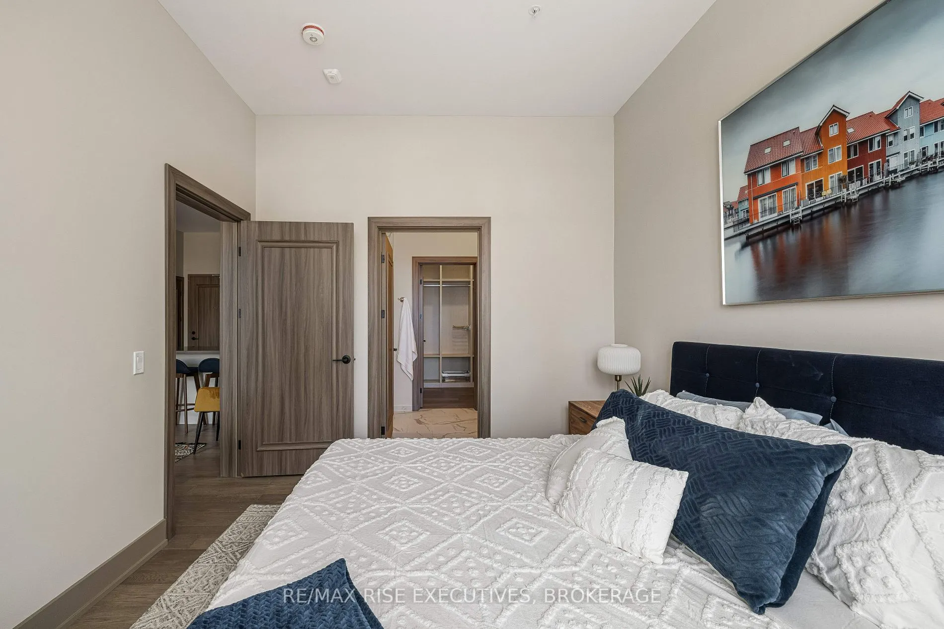 820 GARDINERS Road, #519