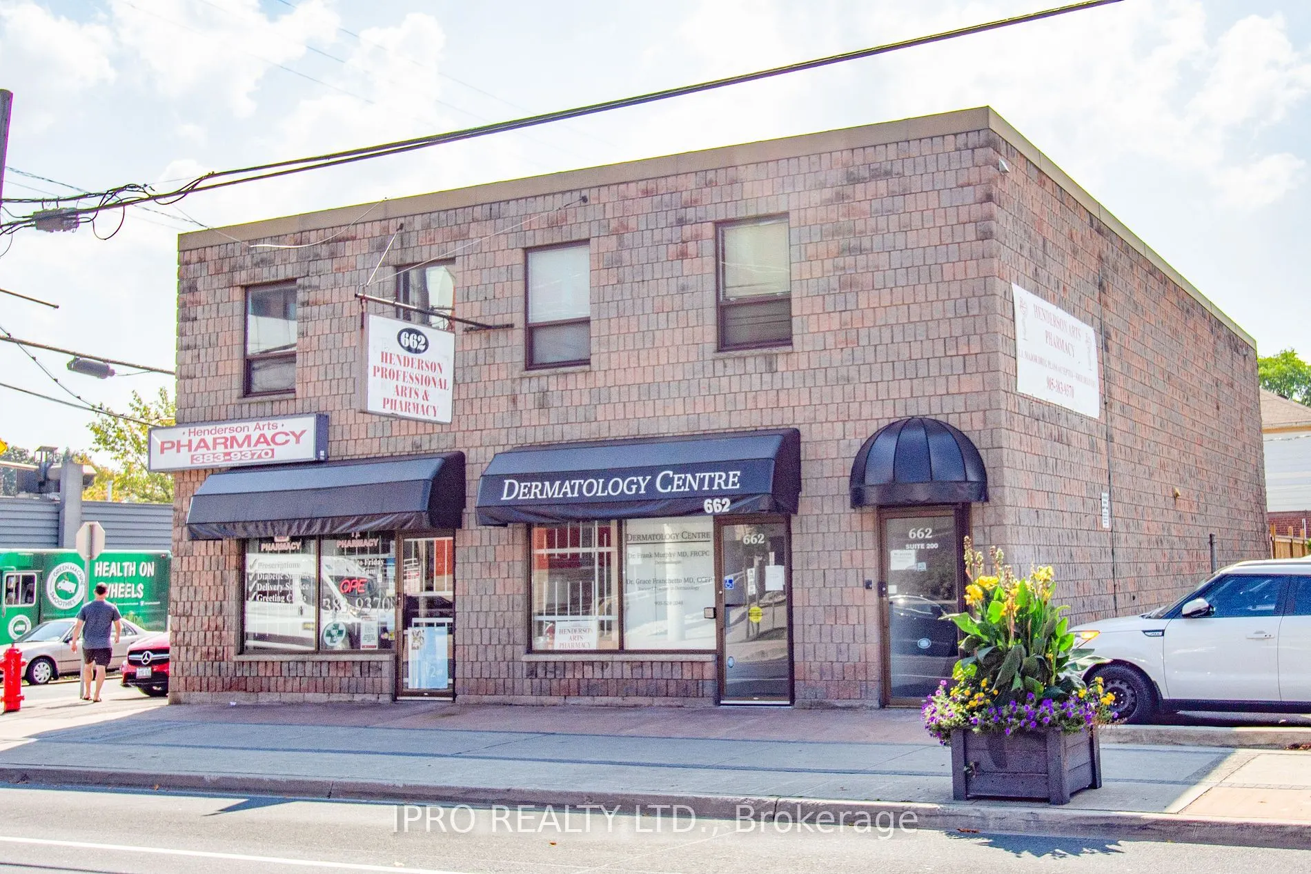 662 Concession Street, #200