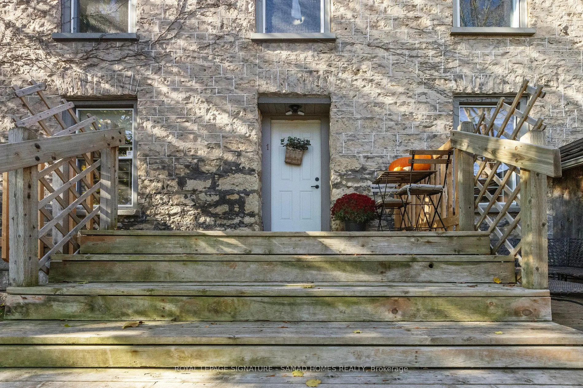 16 Ramore Street