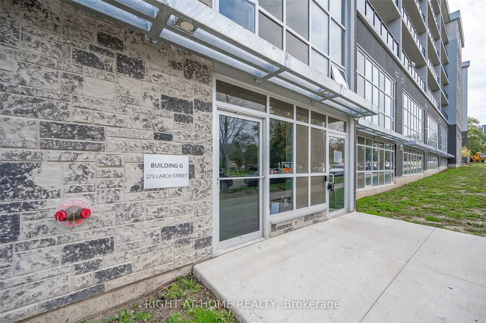 275 Larch Street, #G407