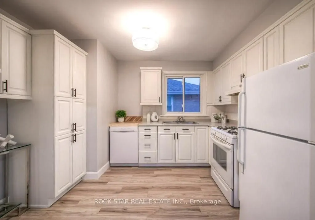 649 Upper Sherman Avenue, #Main
