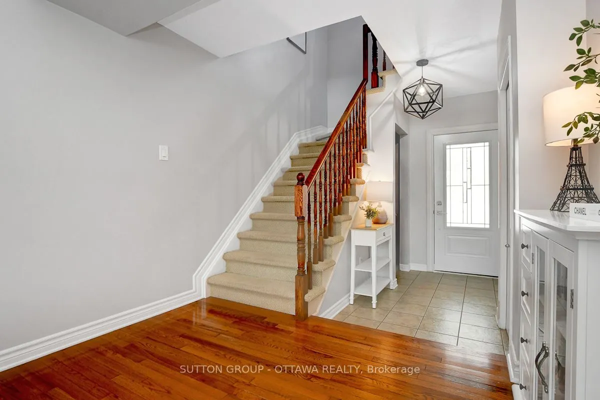 4225 Kelly Farm Dr