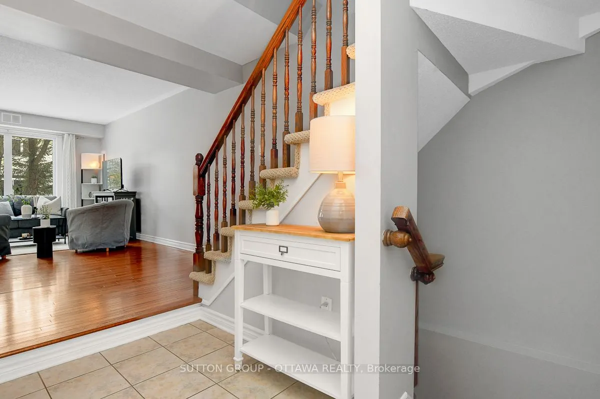 4225 Kelly Farm Dr