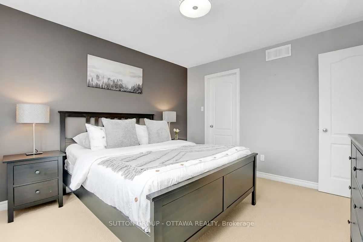 4225 Kelly Farm Dr