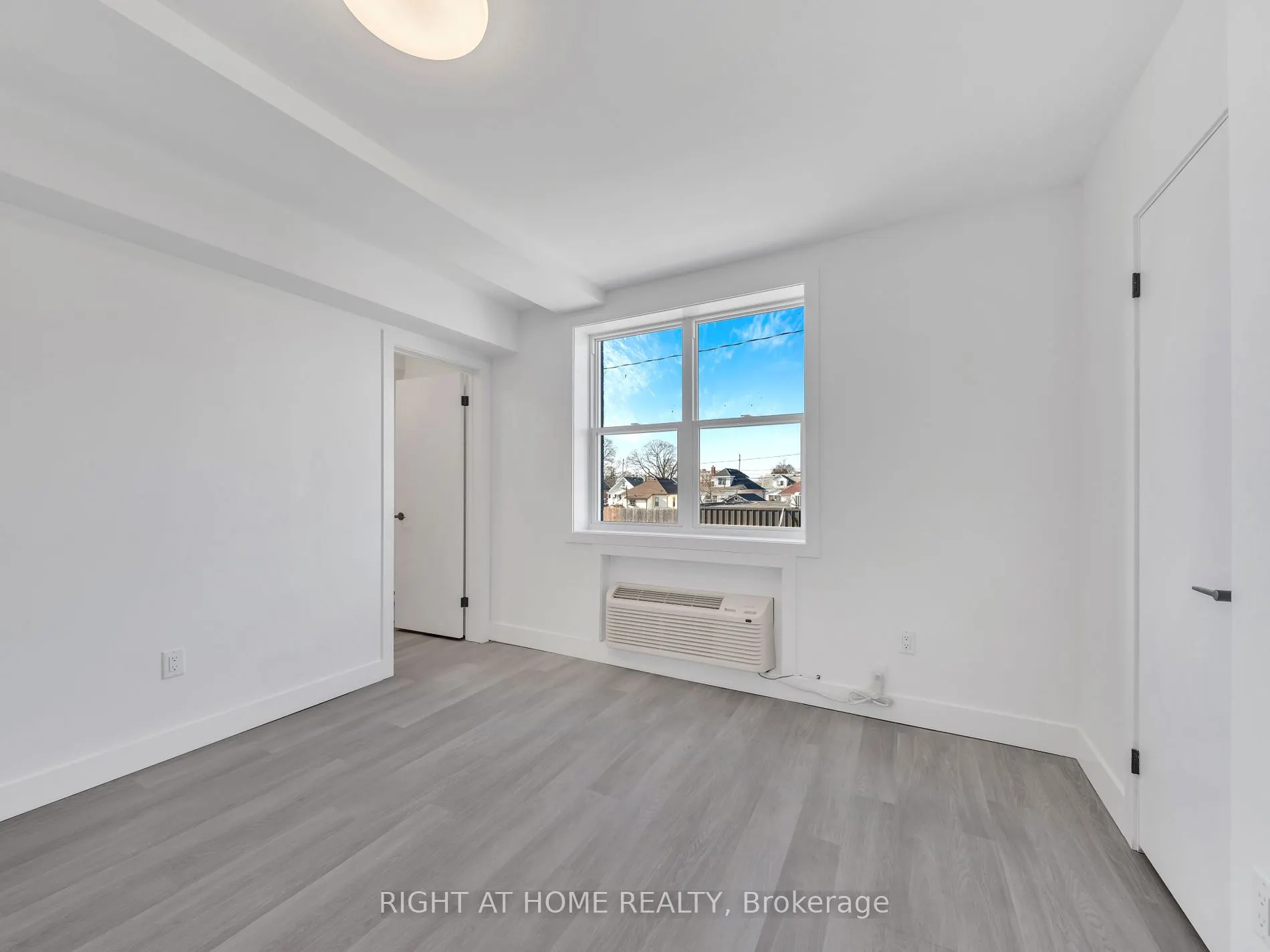 1804 Drouillard Road, #201