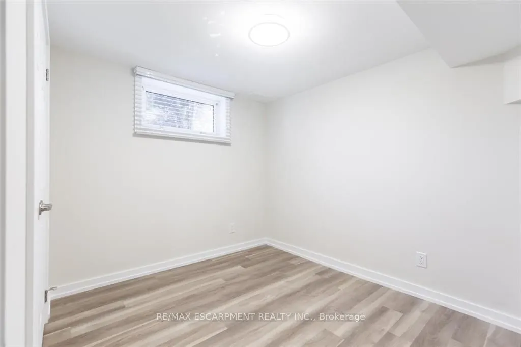 9 WEST 22ND Street