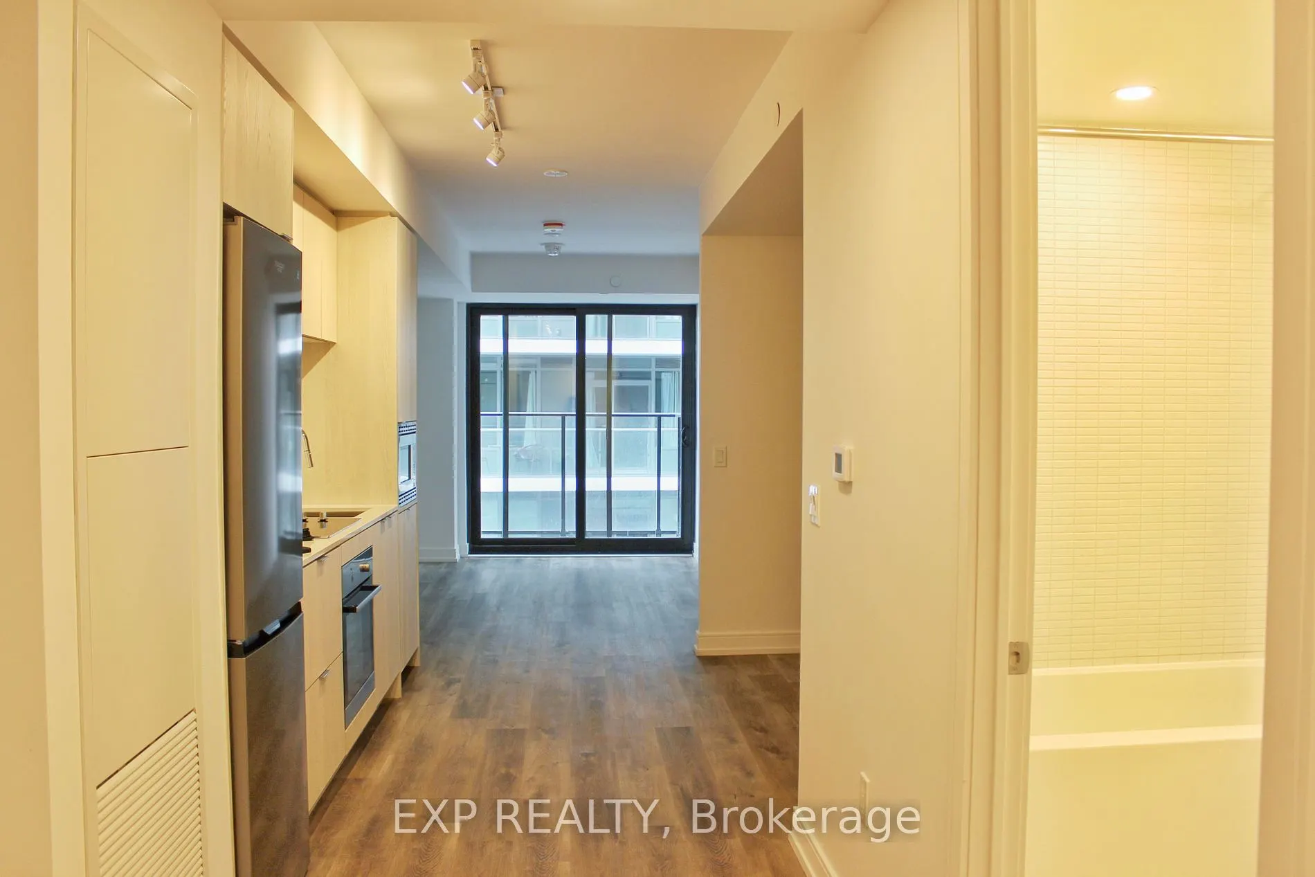 1 Jarvis Street, #714