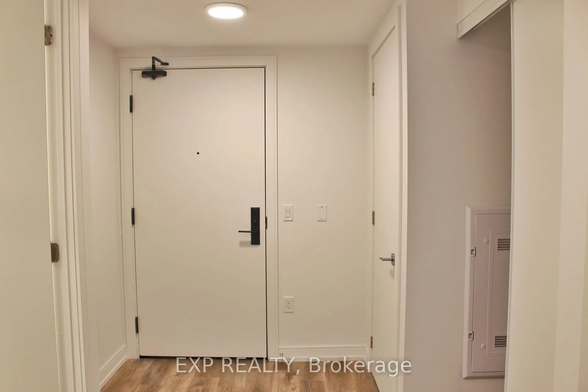 1 Jarvis Street, #714