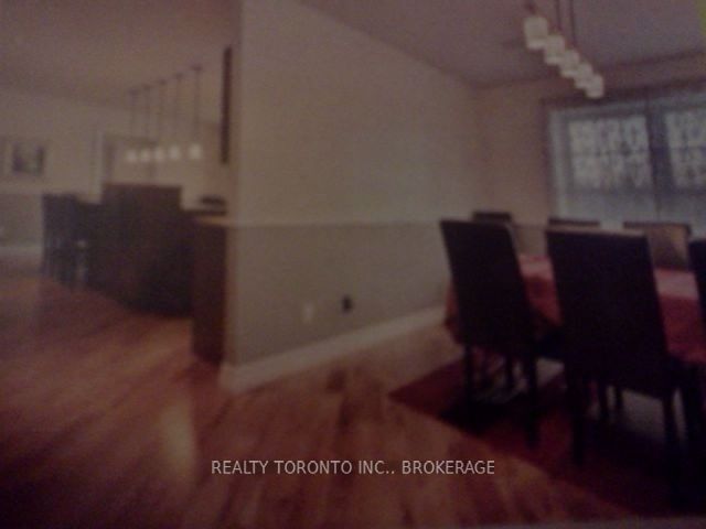 Listing X4420046 - Large Photo # 6
