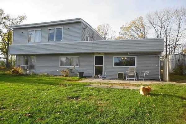 13 Blakely Rd, Prince Edward County