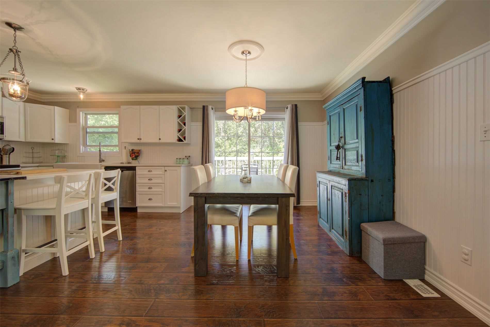 Listing X4694842 - Large Photo # 4