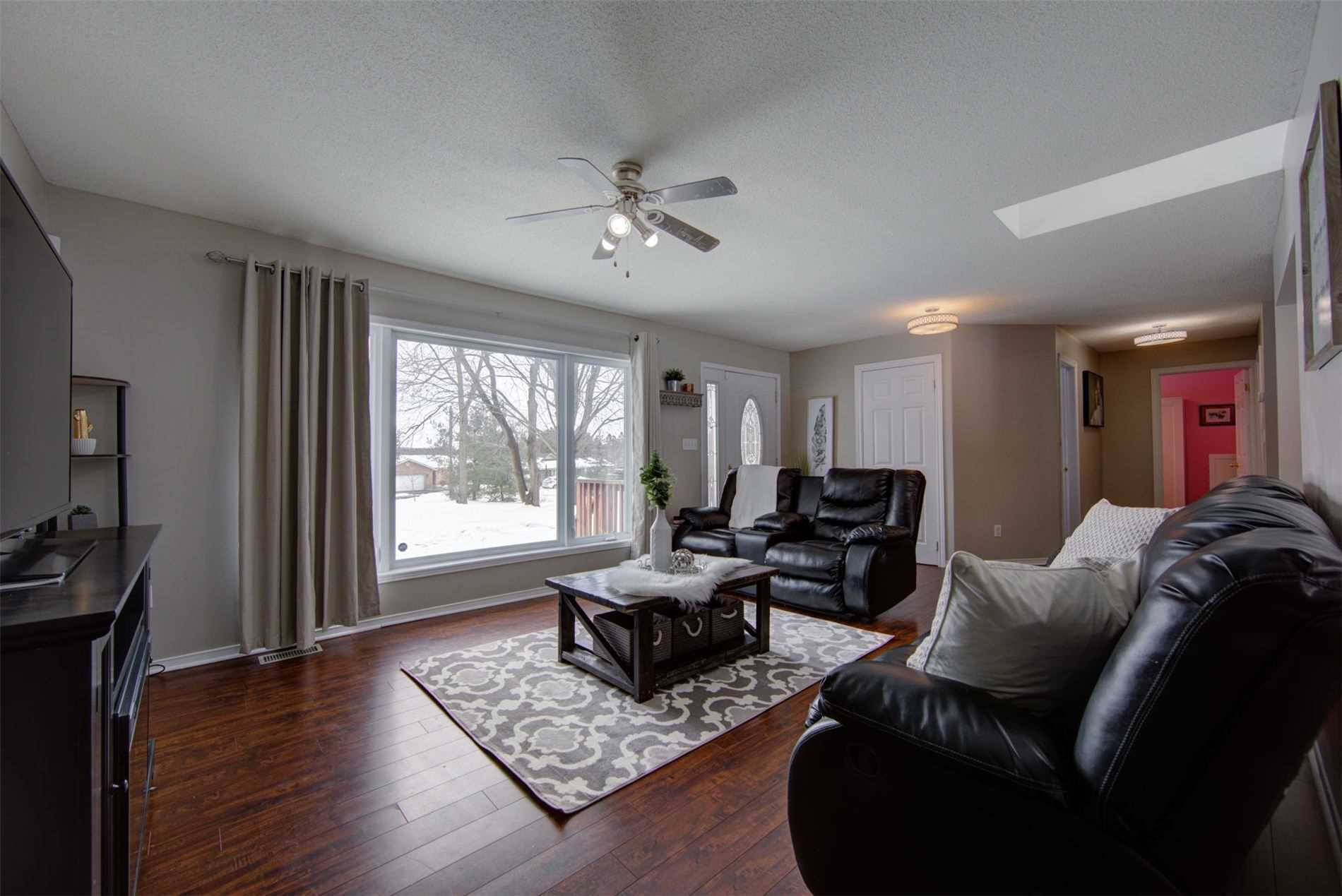 Listing X4710564 - Large Photo # 5