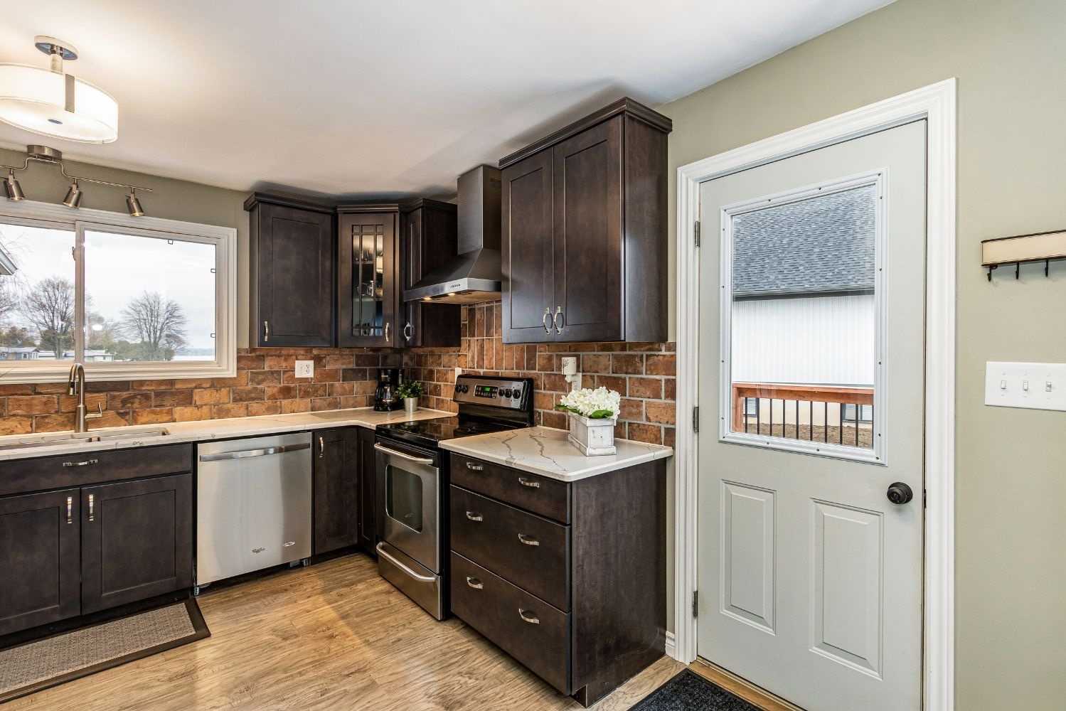 Listing X4740243 - Large Photo # 3