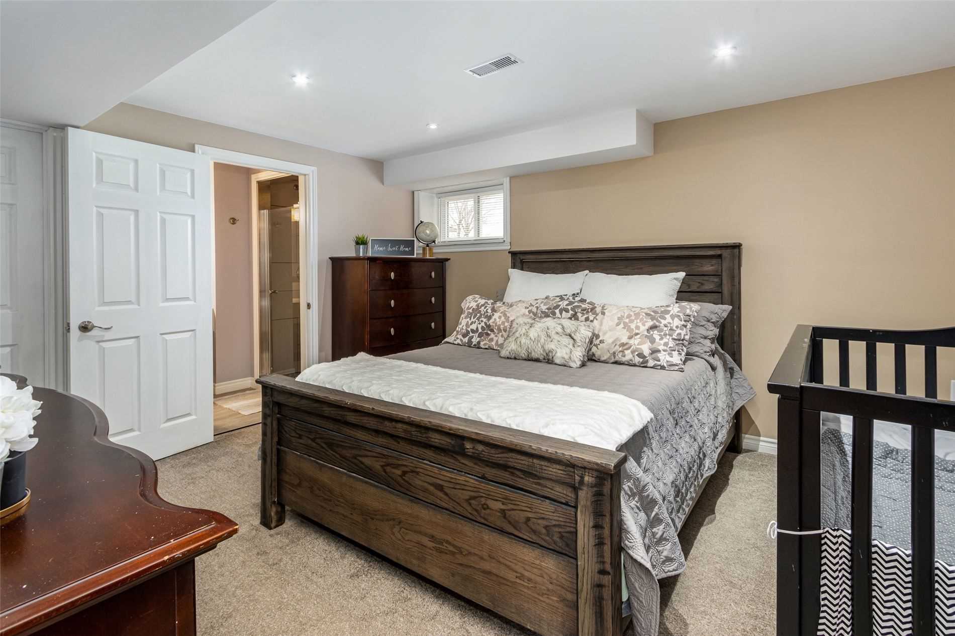 Listing X4740243 - Large Photo # 26