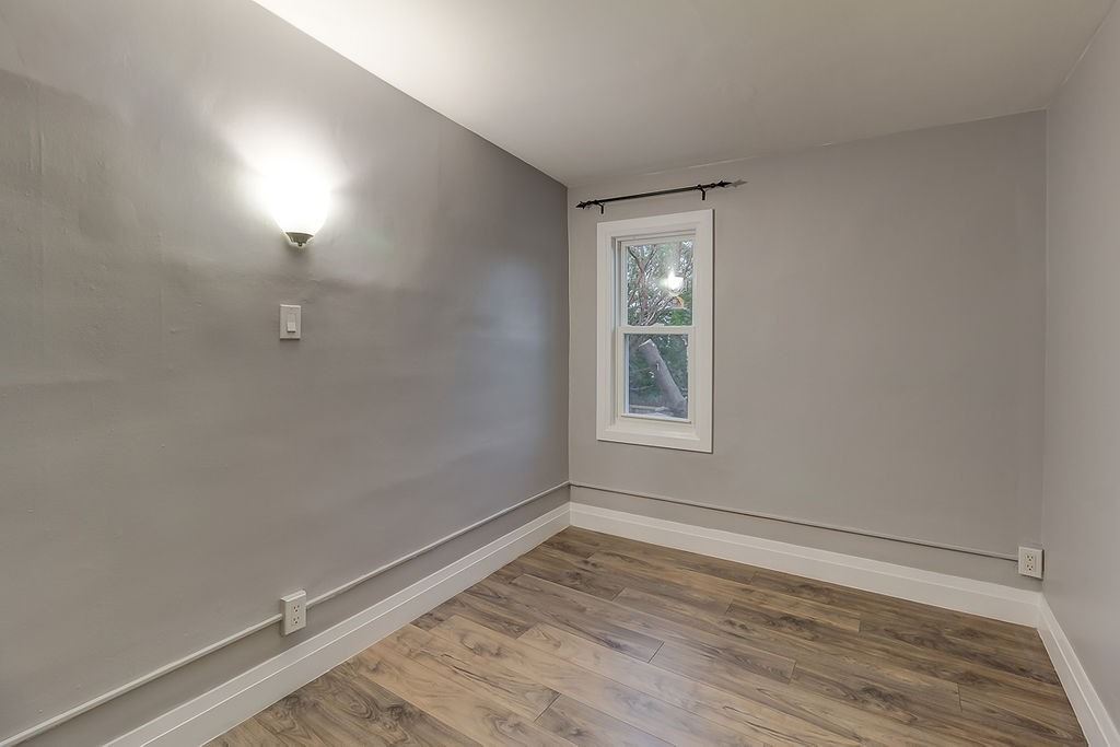 Listing X4771314 - Large Photo # 31