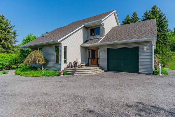 14 Gordon St, Hamilton Township