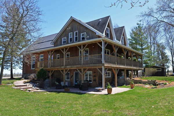 275 Valentia Rd, Kawartha Lakes