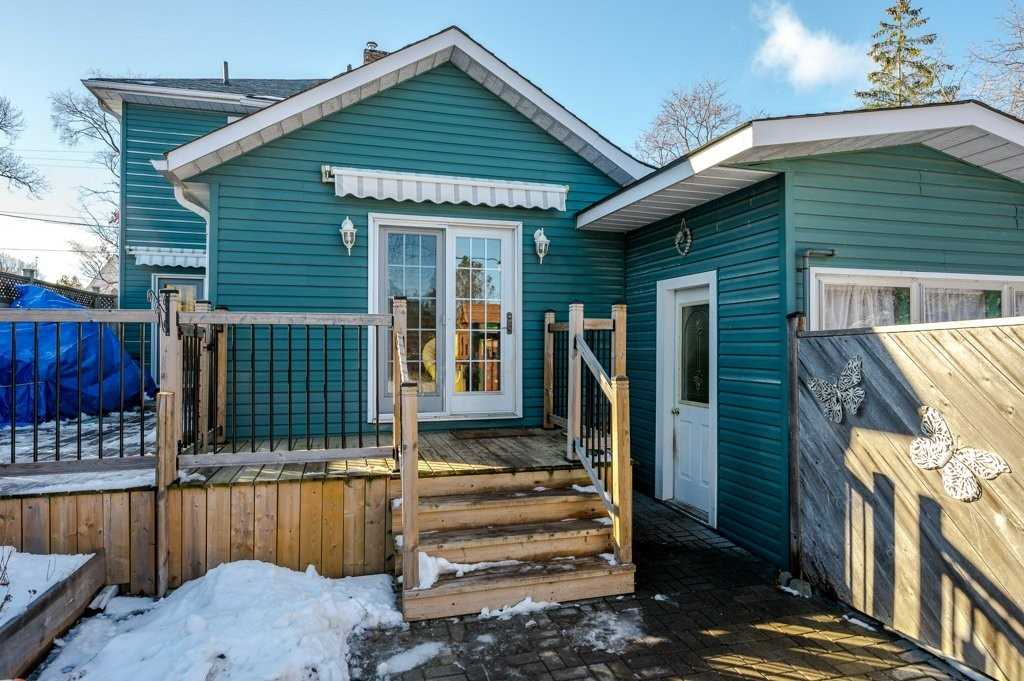 26 Sherwood St