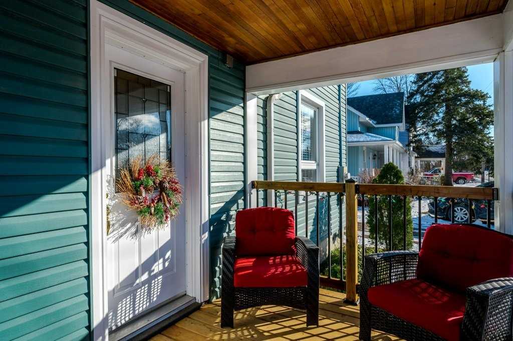26 Sherwood St