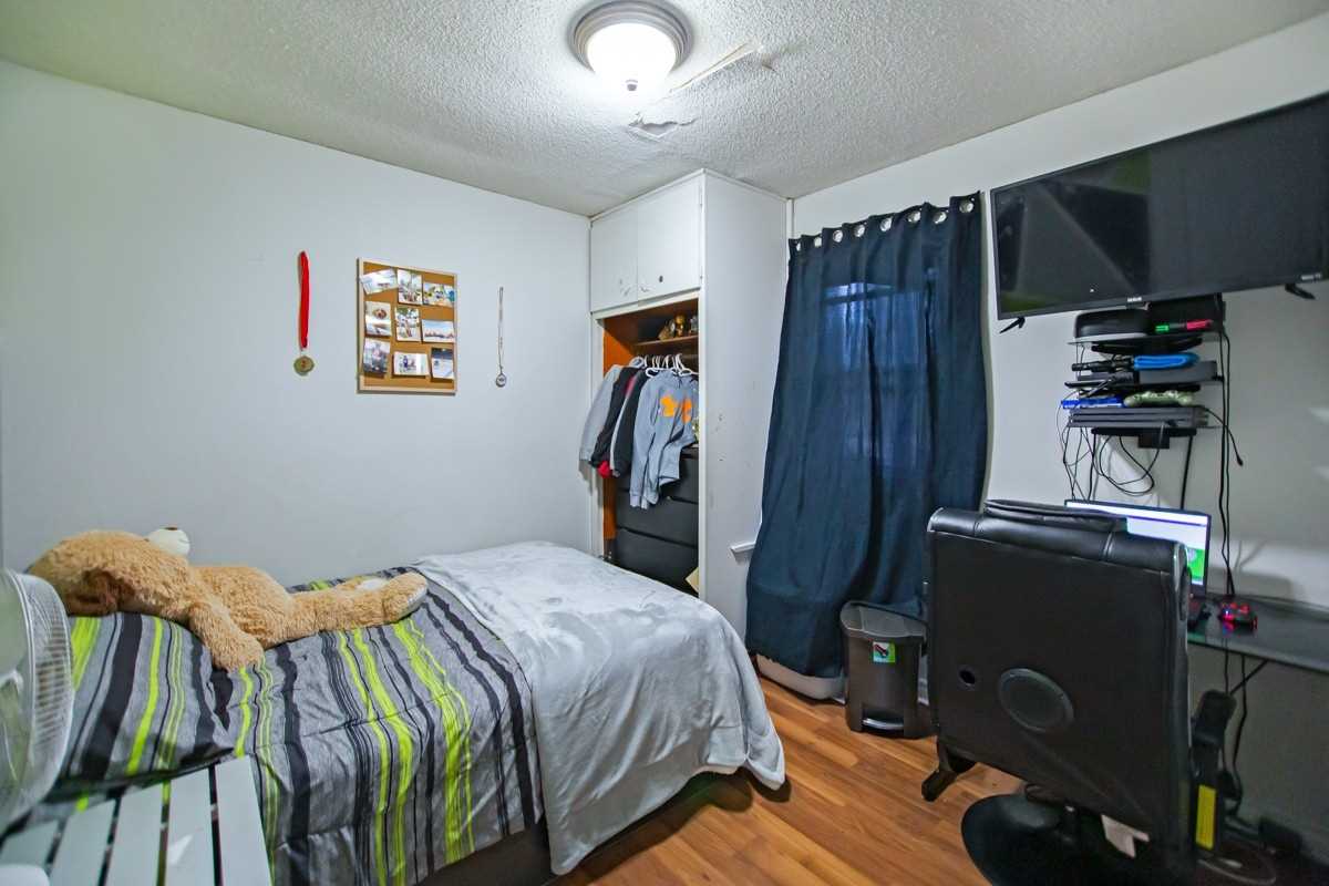 206 Green Rd