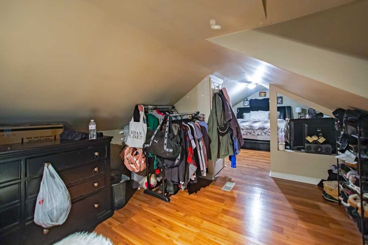 206 Green Rd