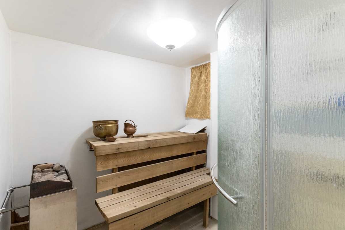 4327 Simcoe St