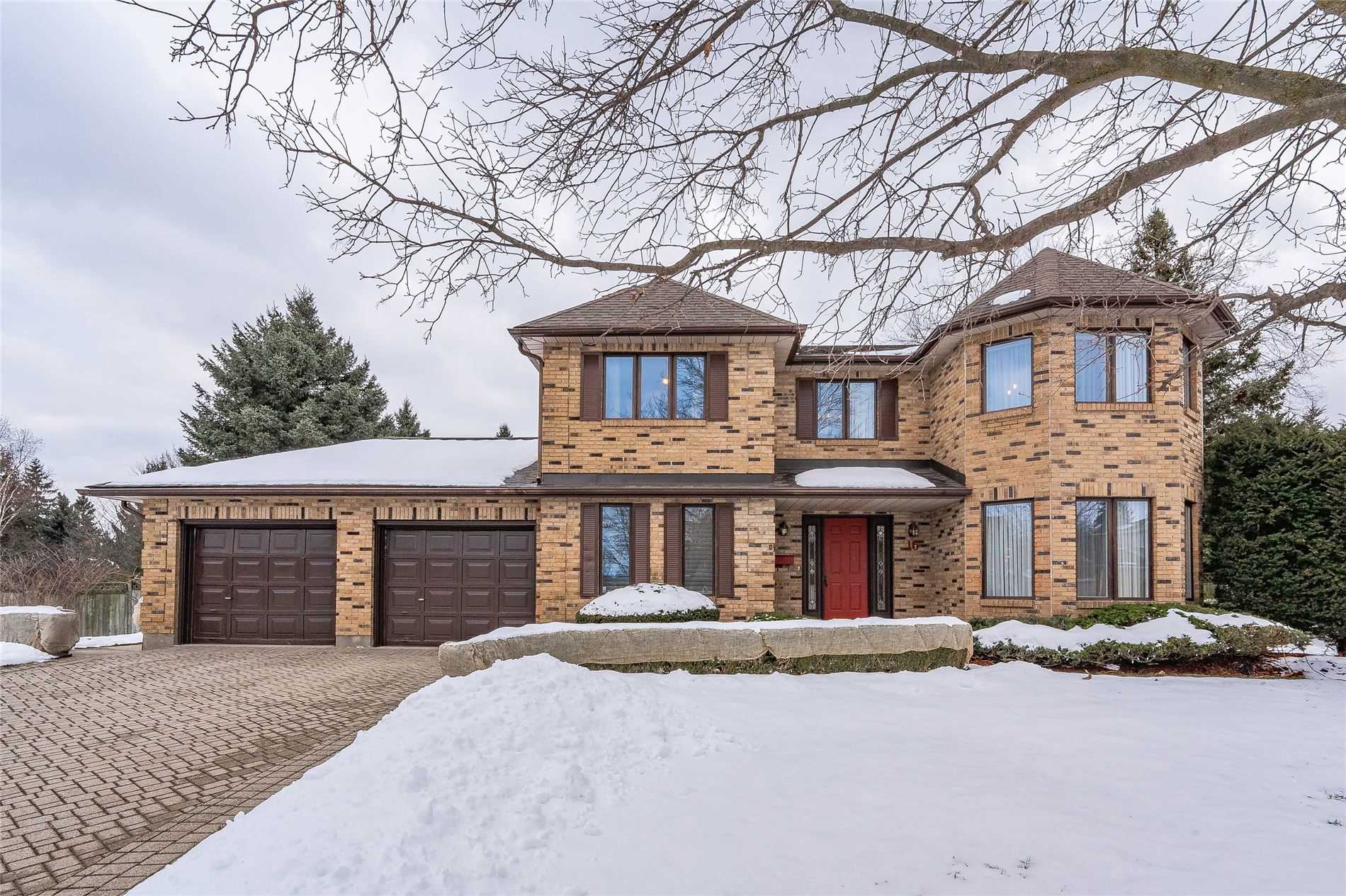 16 Fernbank Pl