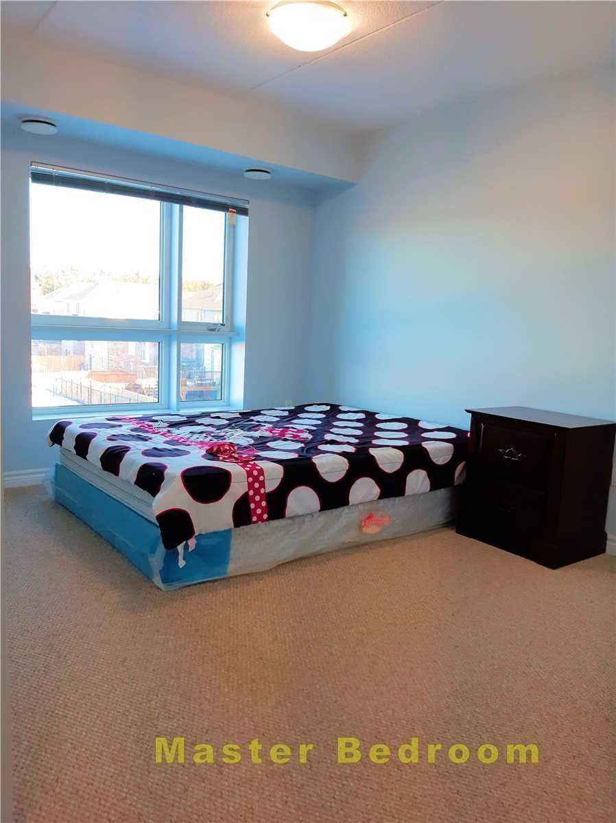 7 Kay Cres, #208