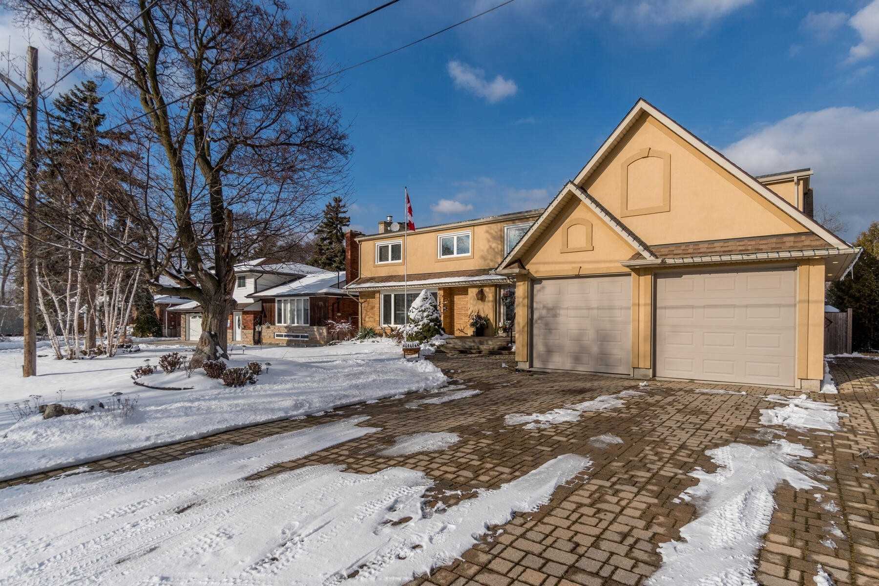 10 Douglas Pl
