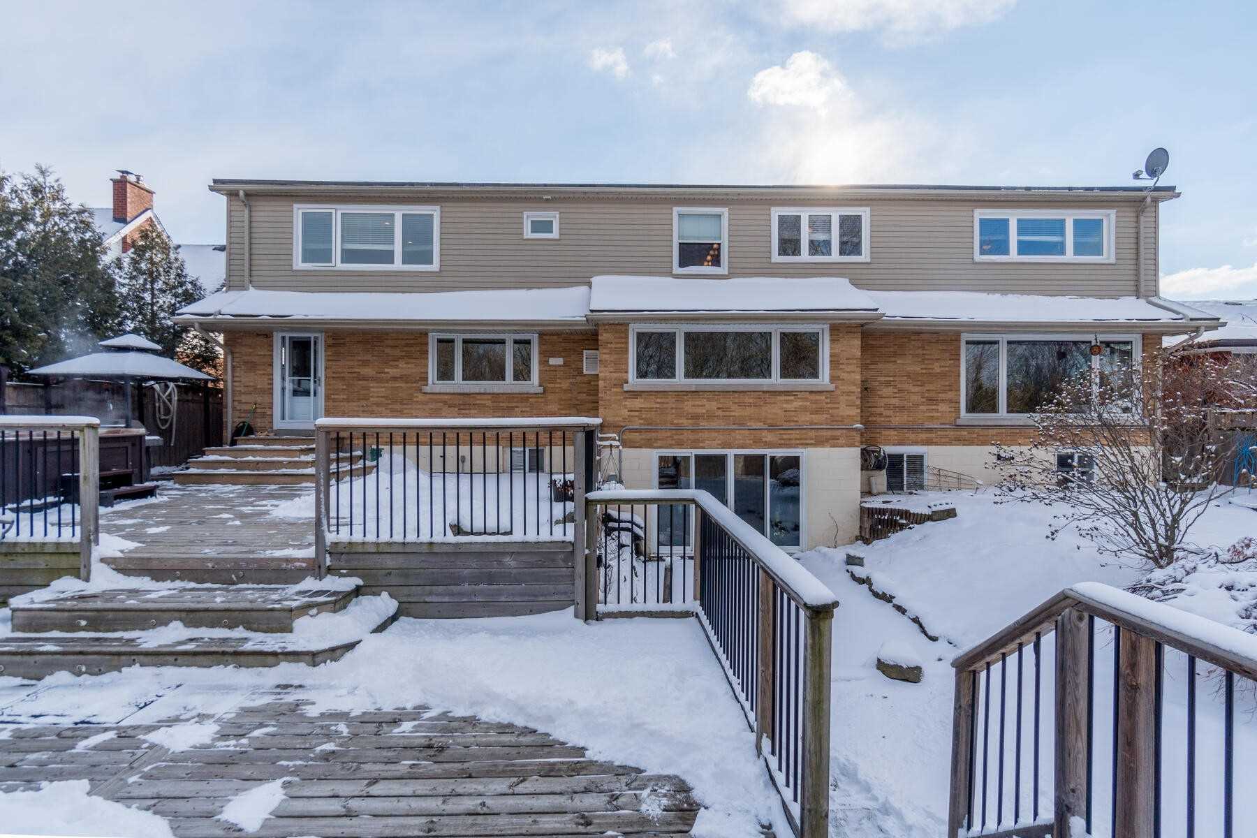 10 Douglas Pl