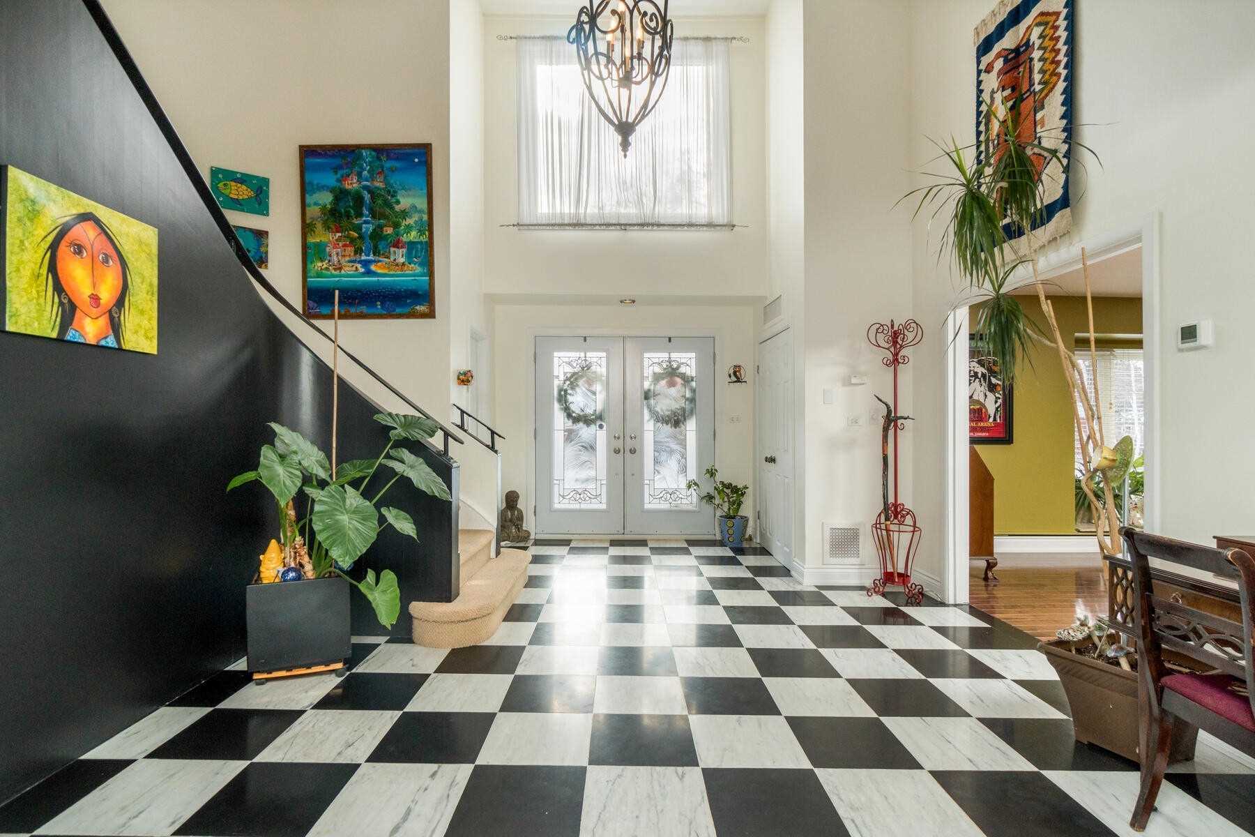 10 Douglas Pl