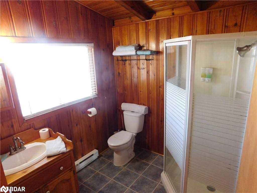 154 Oak Bay Rd