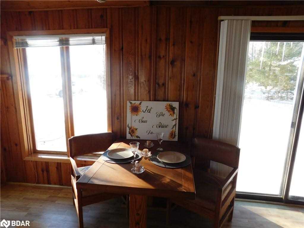 154 Oak Bay Rd