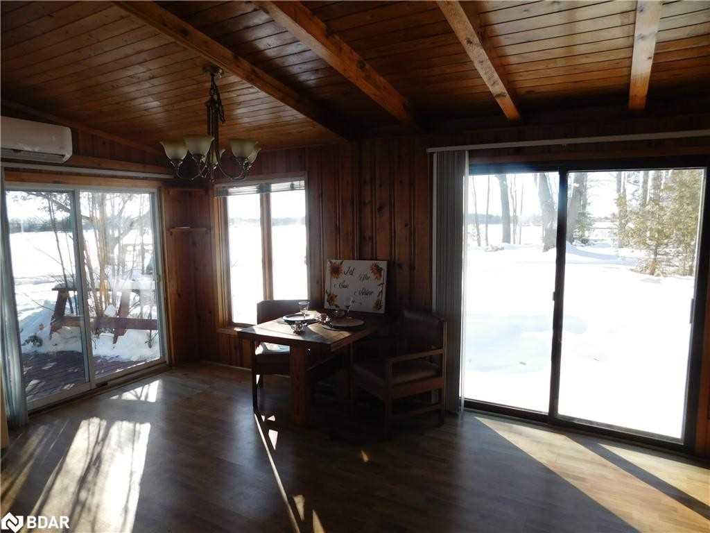 154 Oak Bay Rd
