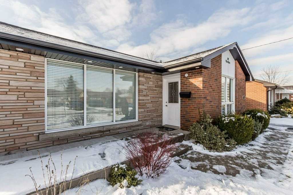 22 Newark Ave