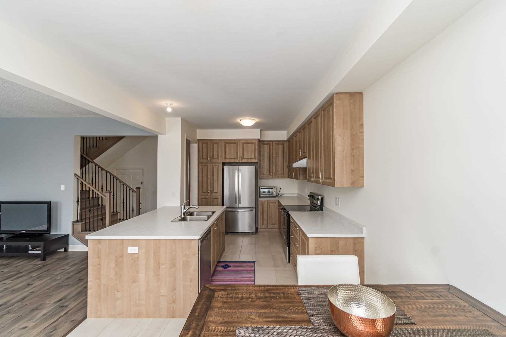 35 Riverwalk Dr