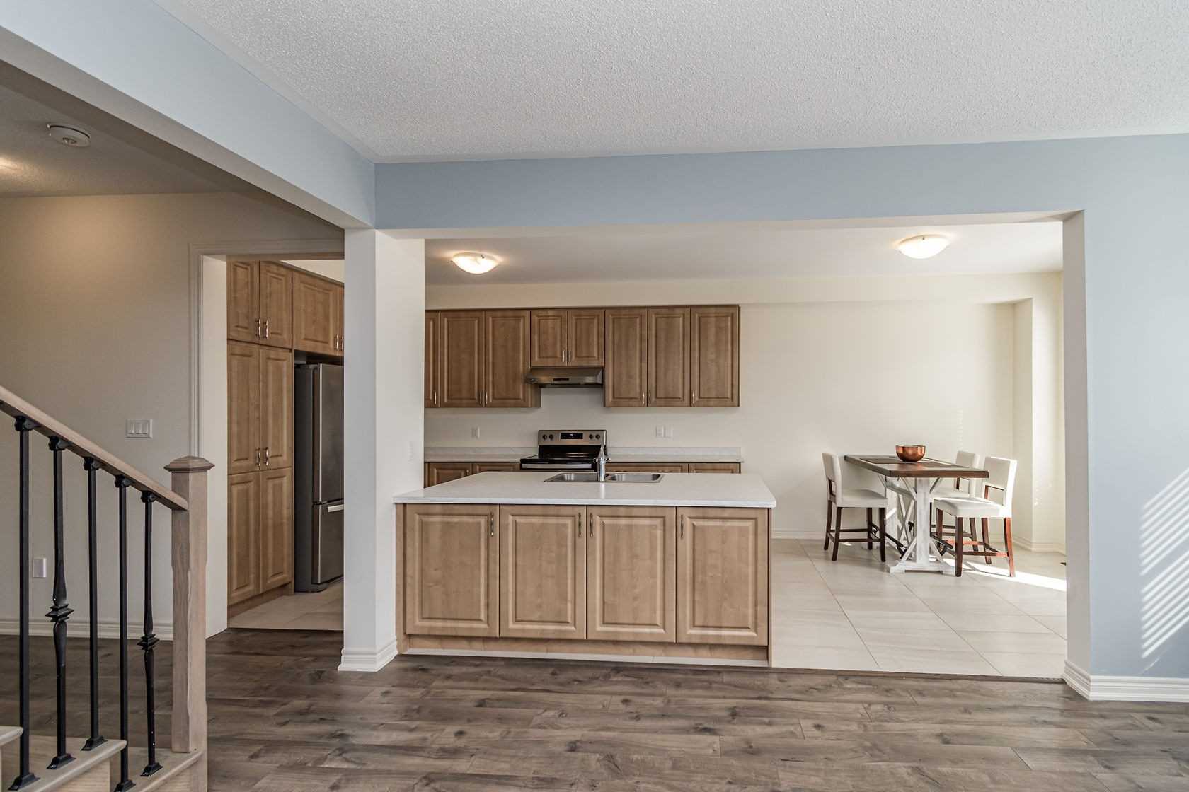 35 Riverwalk Dr