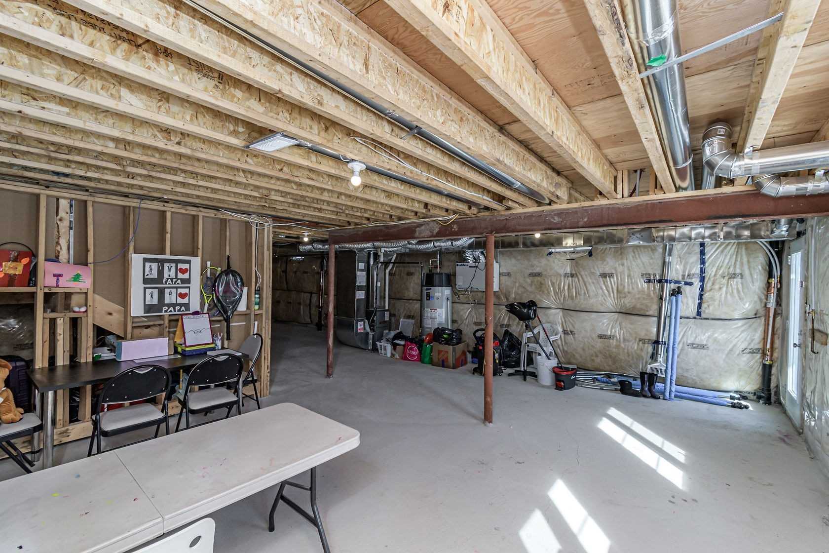 35 Riverwalk Dr