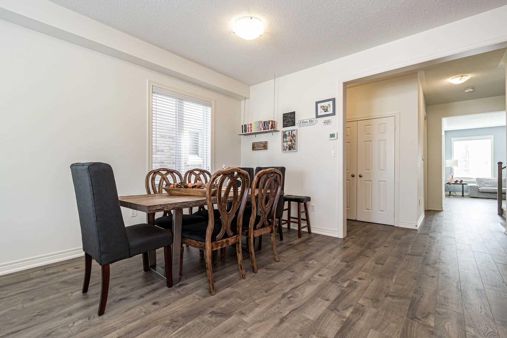 35 Riverwalk Dr