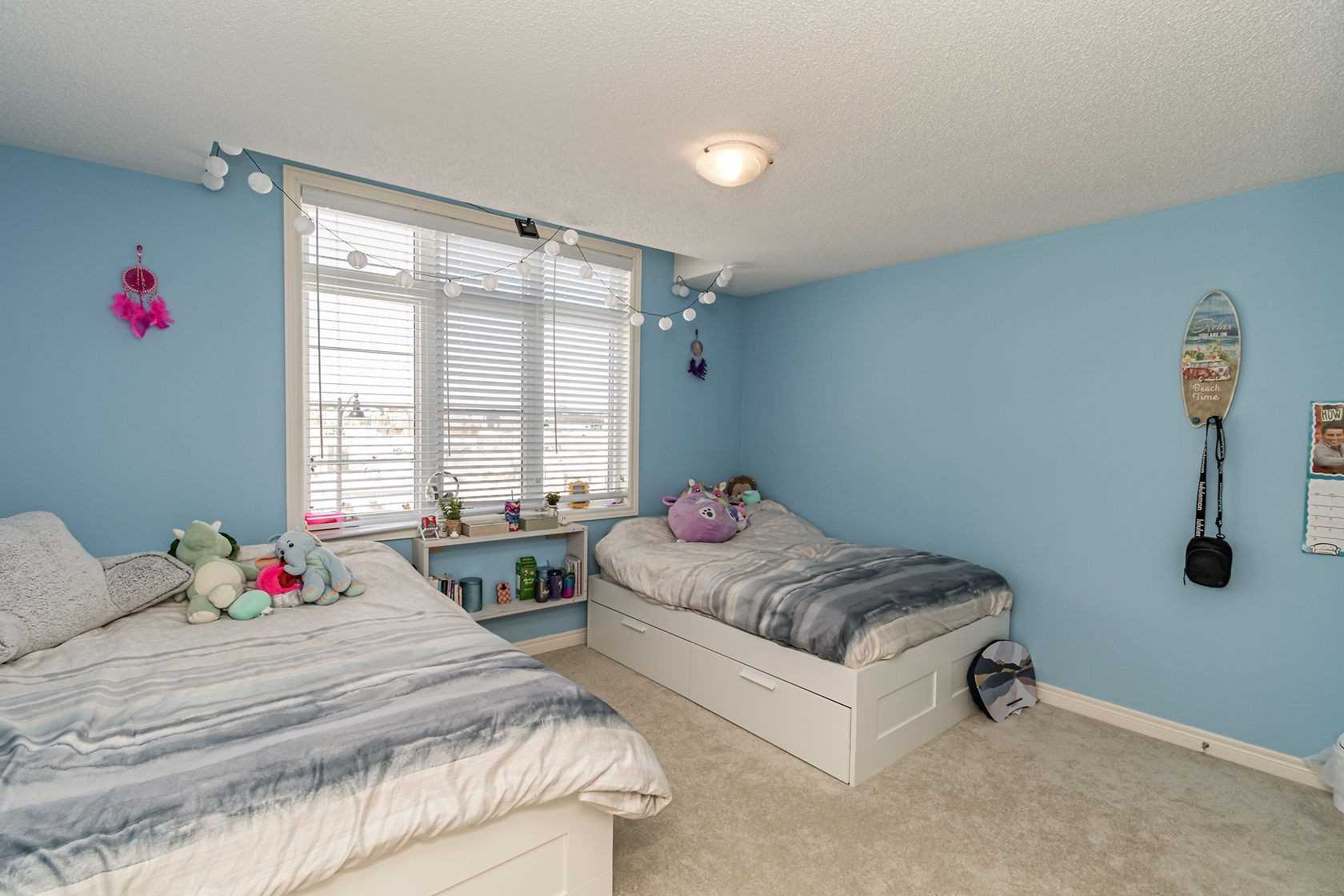35 Riverwalk Dr
