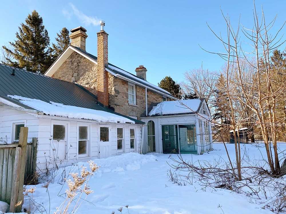 44 Bridge St