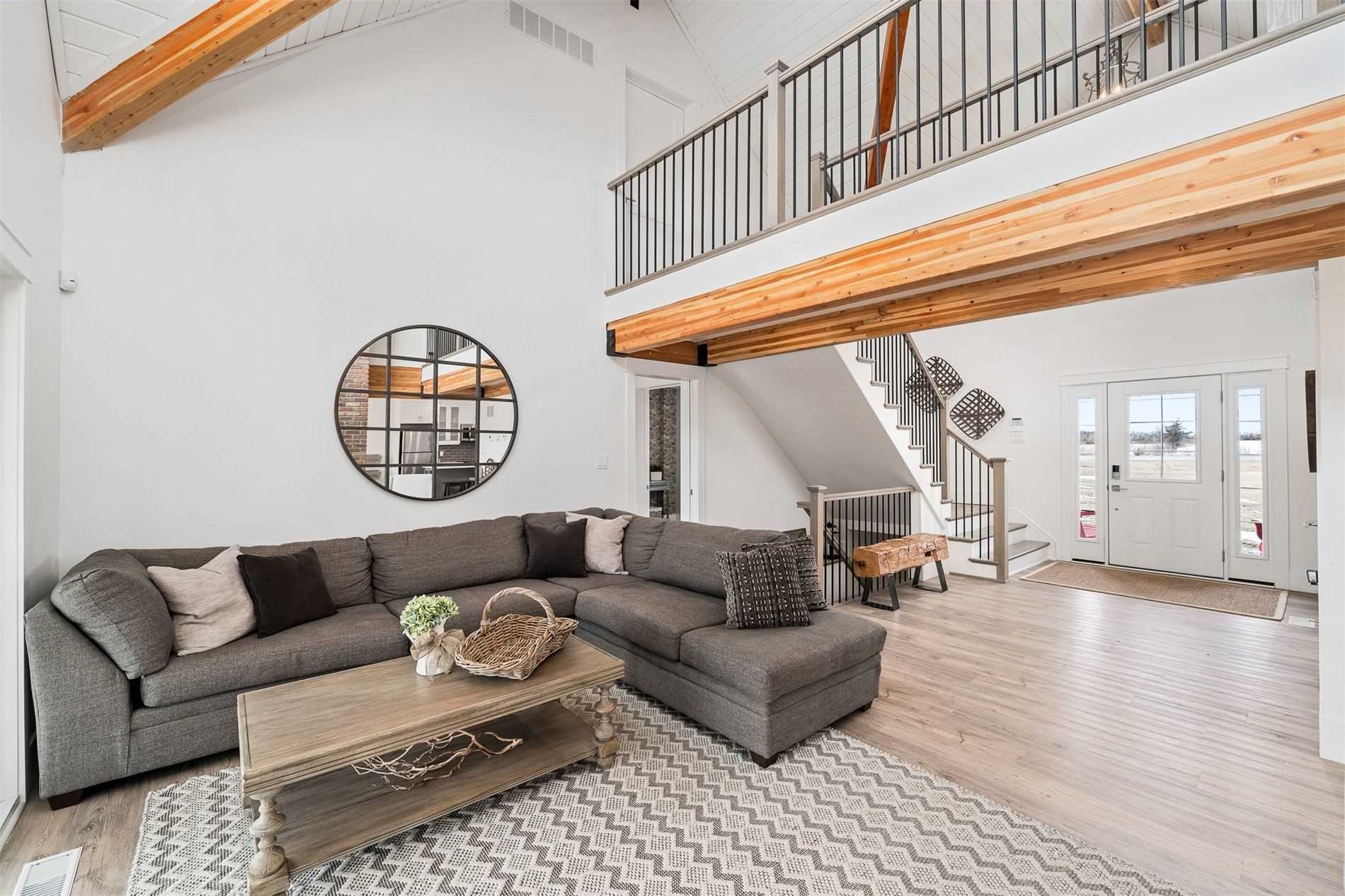 19009 Loyalist Pkwy