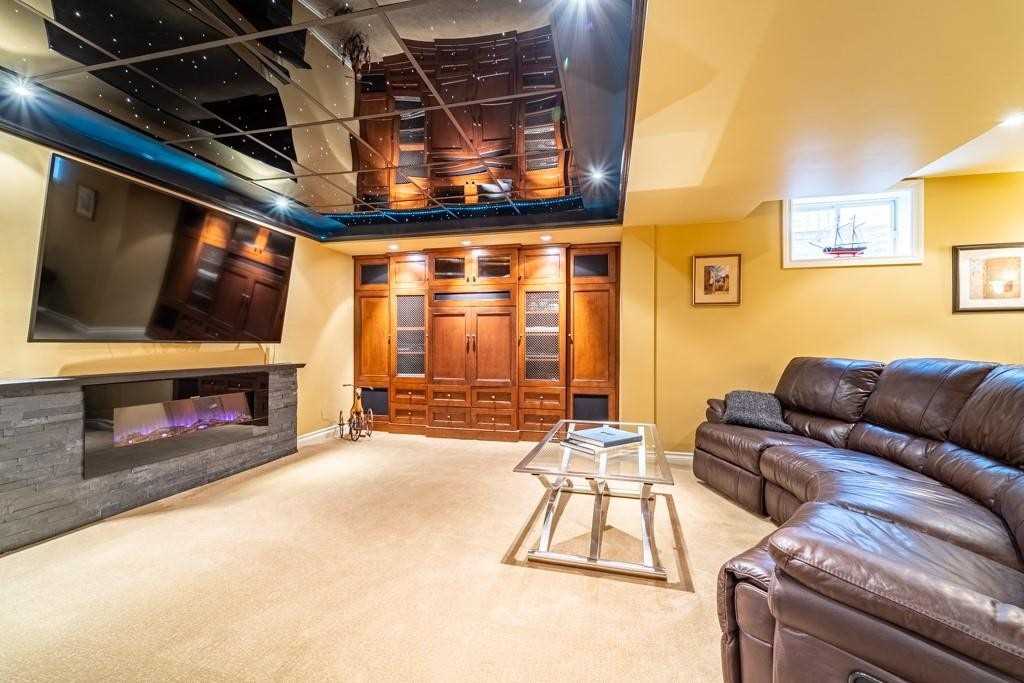 17 Brigantine Crt